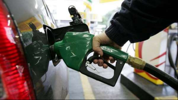 Petrobras anuncia nova redução e preço da gasolina pode cair R$ 0,05 nos postos