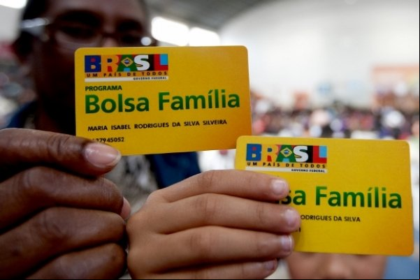 Ministro estima reajuste do Bolsa Família e diz que orçamento para 2018 será maior