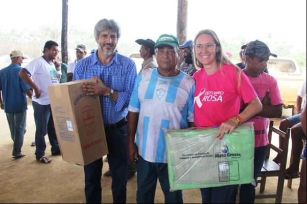 Prefeitura Municipal de Colniza atendendo a Comunidade Taquarussu do Norte