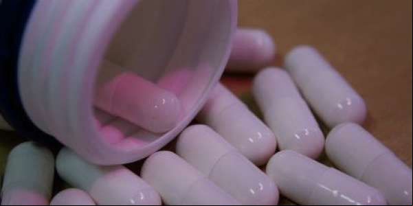 Rede pública fica sem remédios para infecções em pacientes com Aids