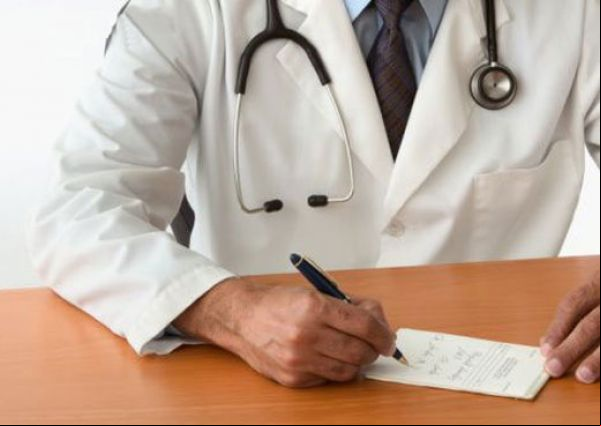 Justiça determina que médicos voltem ao trabalho no DF