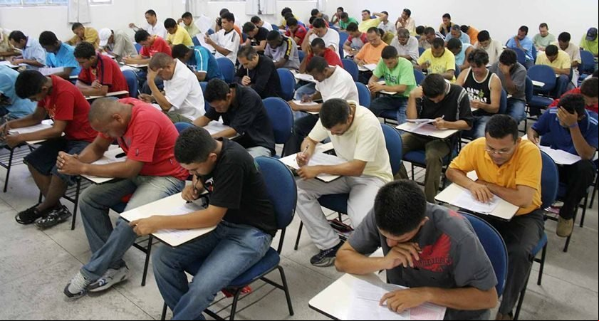 Concursos: 10 órgãos abrem inscrições nesta quarta para preencher mais de 1 mil vagas