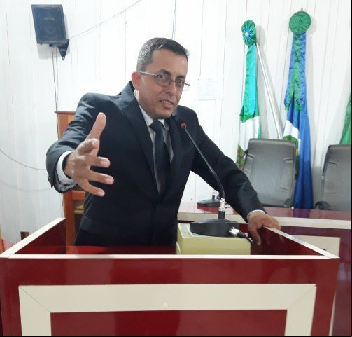 Presidente da Câmara de Colniza apresenta projeto Programa Câmara Itinerante
