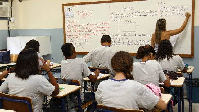 Sai edital do concurso para professor e técnico