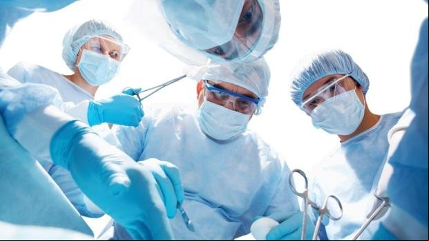 Com salário atrasado, médicos da Santa Casa paralisam atendimentos