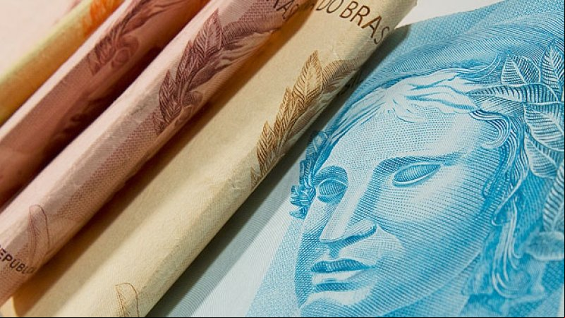 Trabalhadores receberão até o final de agosto parte do lucro do FGTS