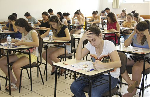 Secretaria de Educação de Colniza reforma escolas para o início do ano letivo