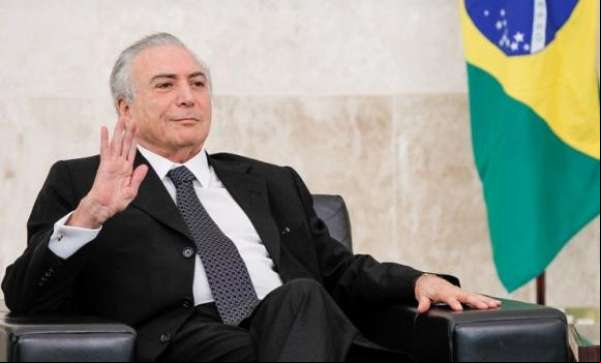 Temer nega boatos sobre FGTS e diz que benefício continuará financiando obras