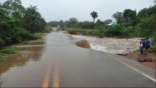 Prefeito decreta situação de emergência após temporal