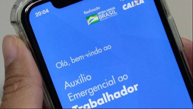 Polícia Federal realiza operação contra fraudes no auxílio emergencial