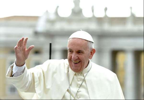 Papa pede que todas as religiões condenem terrorismo