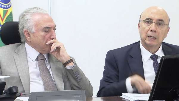 PEC do teto de gastos é promulgada no Congresso