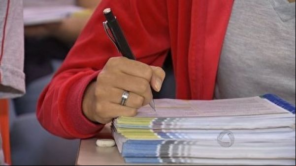 Mensalidade em escolas particulares deve ter reajuste de até 14% em MT