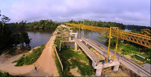 Senador garante recursos para término de ponte em Colniza-MT