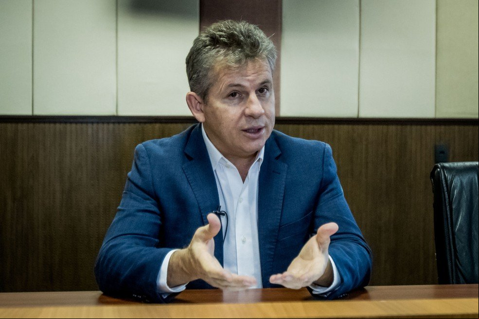 Mauro anuncia novo decreto e aumenta quarentena das escolas de MT