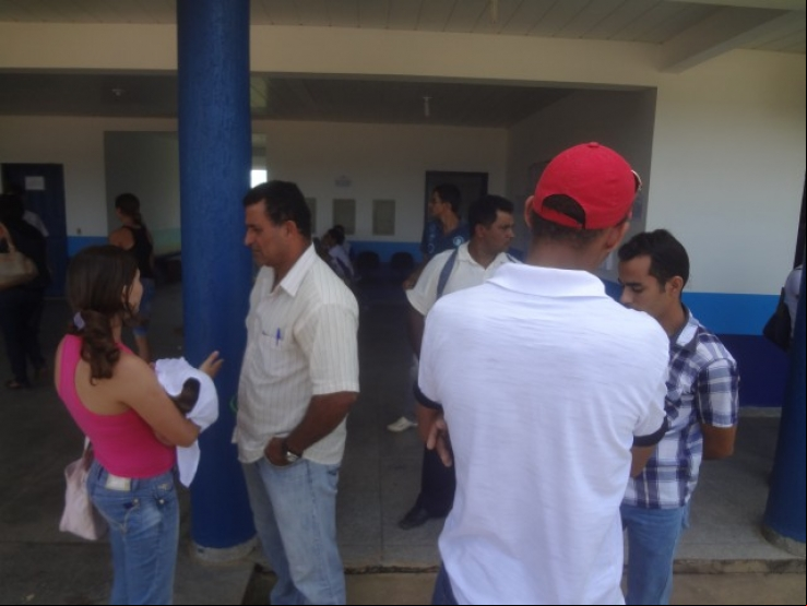 População reclama de atraso no início das aulas em Colniza-MT