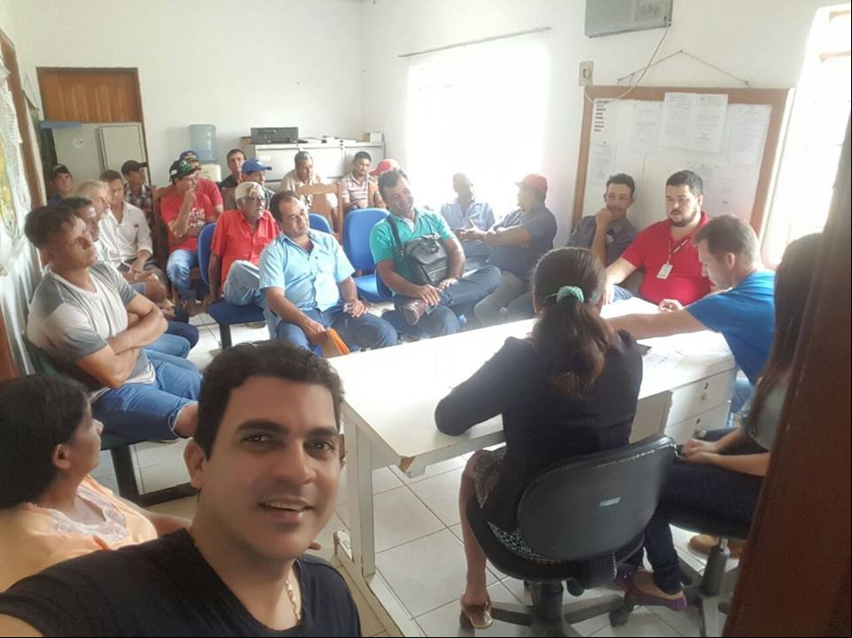 Vereadores de Colniza se reúne com o Conselho Municipal de Agricultura e falam sobre os investimentos que o município está recebendo