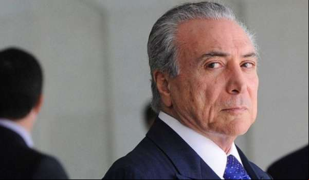 Temer defende limite de gastos e diz que pensa na aposentadoria dos jovens do País