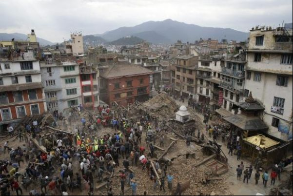 Oito milhões de pessoas foram afetadas pelo terremoto no Nepal, diz ONU