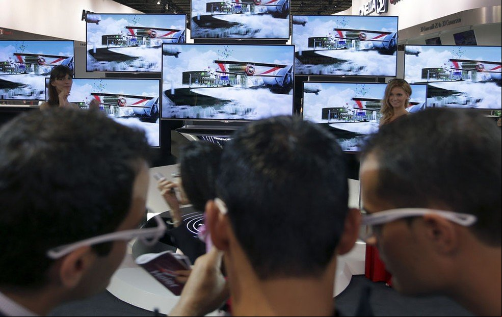 Principais fabricantes deixam de lançar modelos de TV 3D em 2017