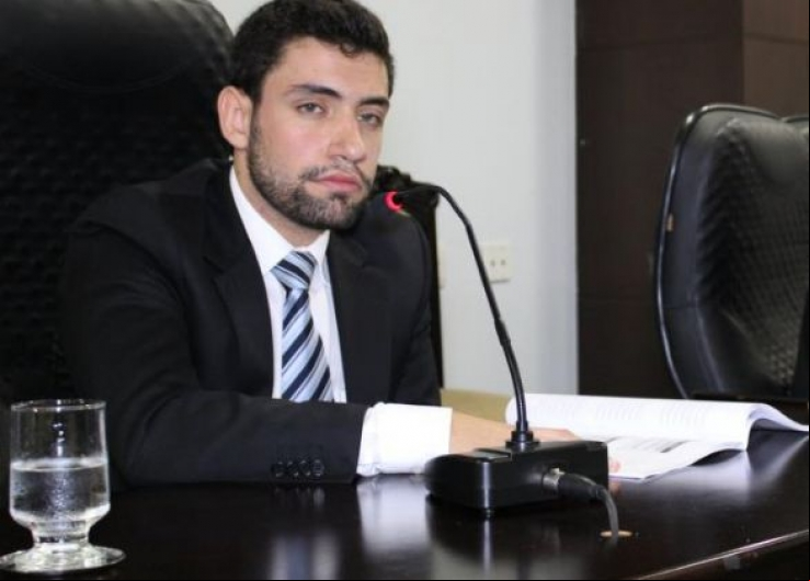 Advogado quer reverter cassação de vereador na Justiça