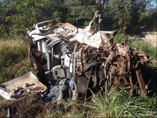 Jovens do município se acidentam em retorno da Exponop