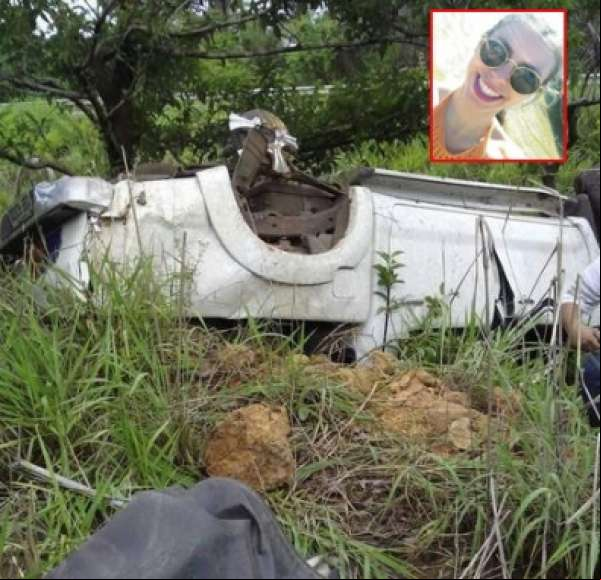 Caminhonete capota e professora da universitária morre na BR-174