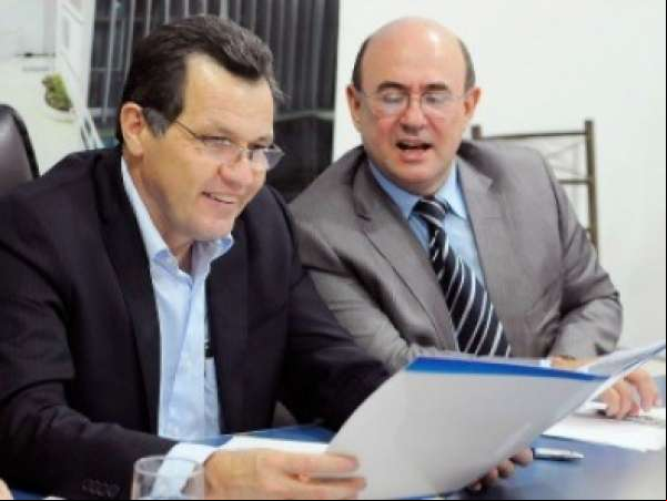 Riva compra fazenda em sociedade com Silval, no município de Colniza-MT