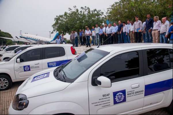 Governo entrega 471 novos itens tecnológicos para agricultura familiar em 104 municípios