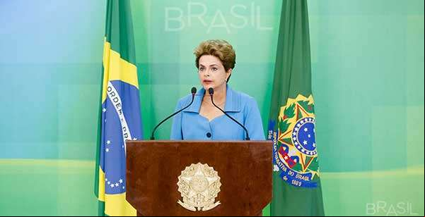 Dilma viaja para Nova York e Temer assume a Presidência