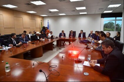 Deputado Allan cobra de chefe da Casa Civil melhoria na aposentadoria dos servidores