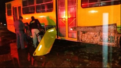 Polícia descobre ônibus escolar "recheado" de maconha
