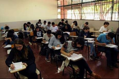 MEC poderá pedir empréstimo ao Bird para reforma do ensino médio