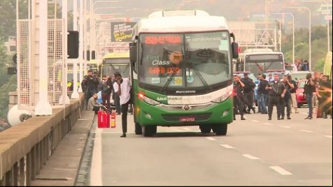 Sequestrador de ônibus é morto; foram três horas e meia de cerco