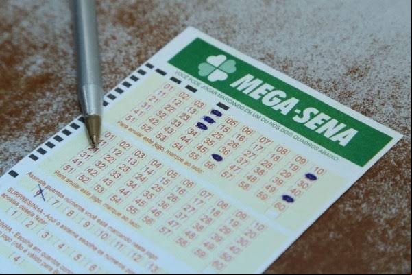 Mega-Sena pode pagar prêmio de R$ 100 mi