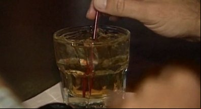 Beber álcool durante pandemia afeta mentalidade