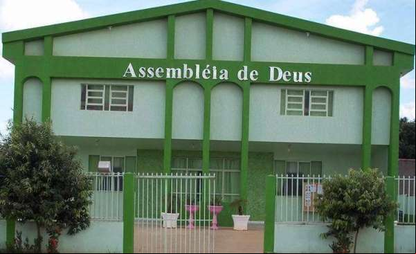 Igreja Evangélica Assembleia de Deus em Colniza, convida a todos a participar da 5º confraternização de Jovens da Região Noroeste de MT