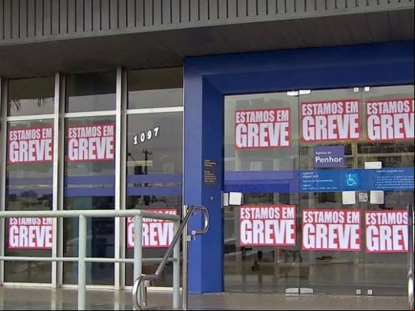 Bancários fazem greve em MT por reajuste salarial e melhores condições