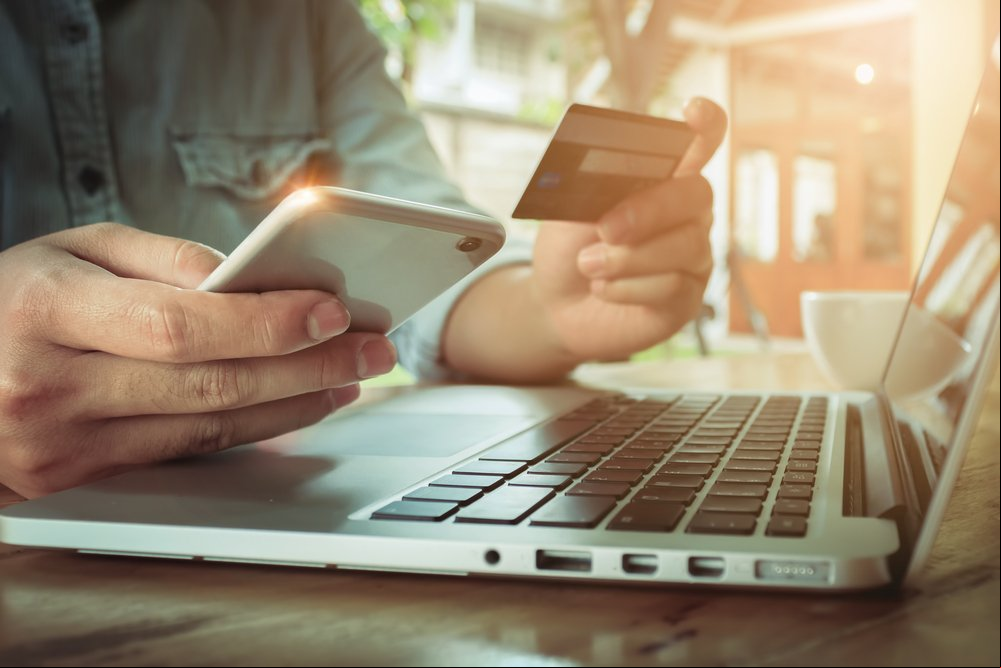 Começam a valer novas regras para compras internacionais de até US$ 50