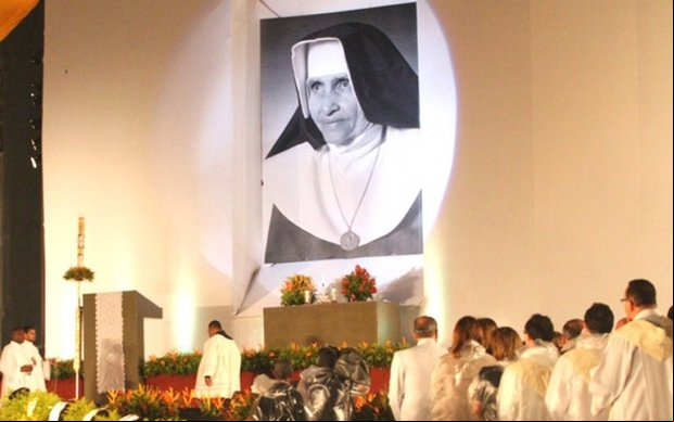 Segundo milagre atribuído a Irmã Dulce é reconhecido e ela será proclamada santa, diz Vaticano