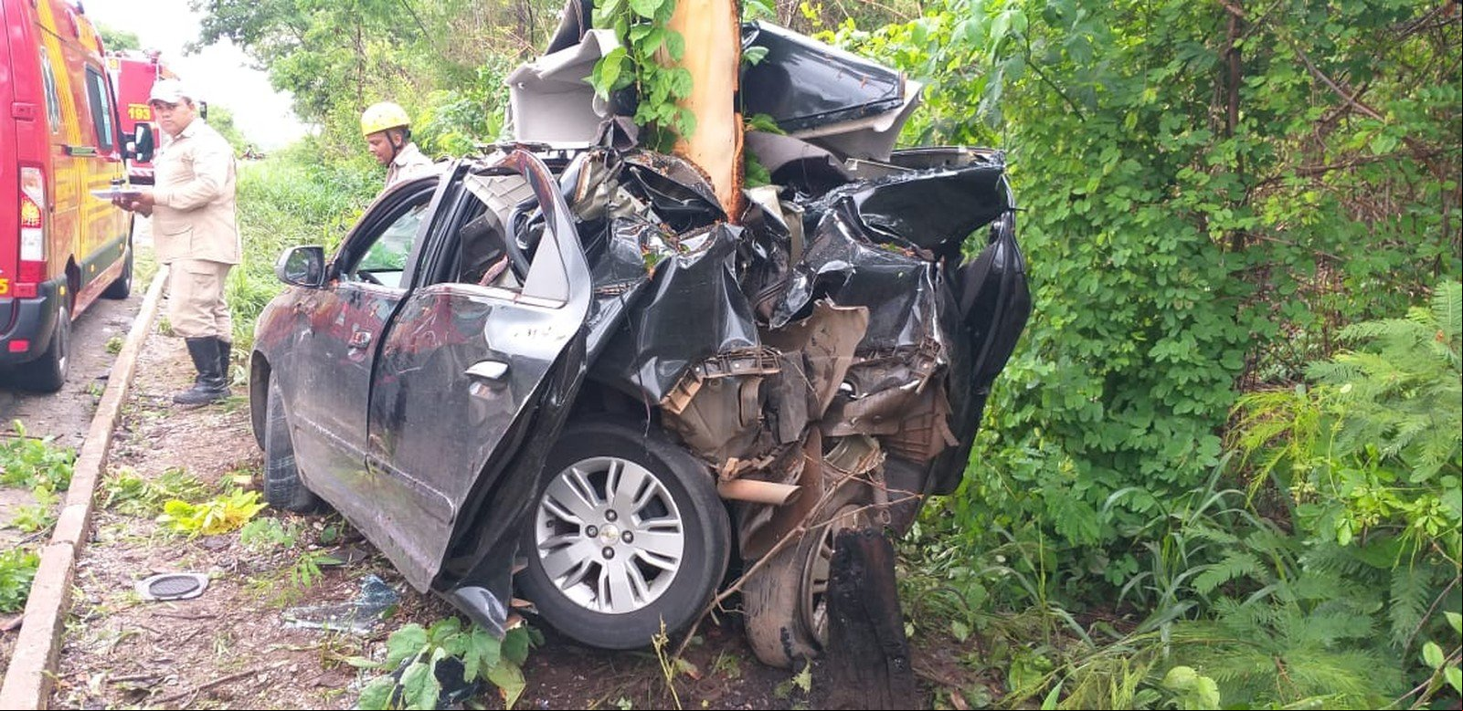 Feriado prolongado tem 23 acidentes com 2 mortes nas rodovias federais em MT
