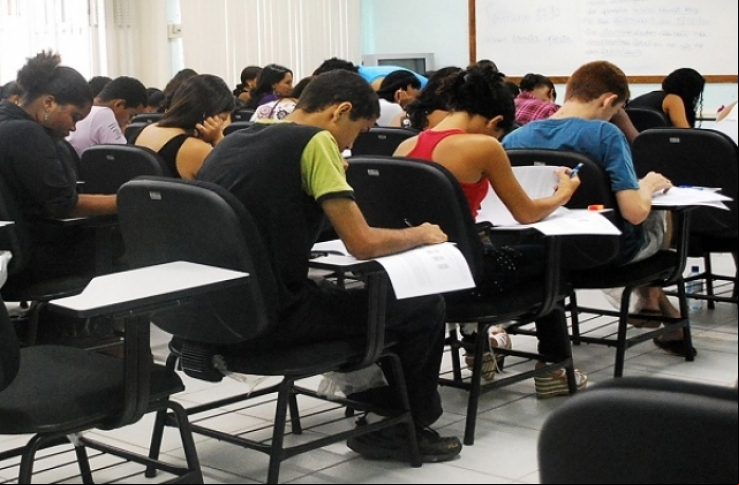 Brasileiro poderá usar Enem para entrar em mais uma universidade portuguesa