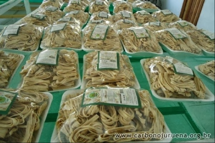 Entidades beneficentes do Noroeste de MT recebem alimentos derivados de castanha-do-Brasil
