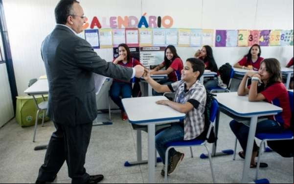Governo lança o 'Transforma Educação' com investimento de R$ 43 milhões na região norte
