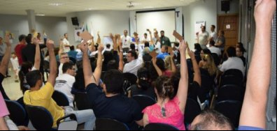 Bancários cobram "aumento real" de 5% e aprovam greve para setembro em MT