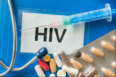 Injeção mensal contra HIV pode substituir tratamento diário, diz estudo