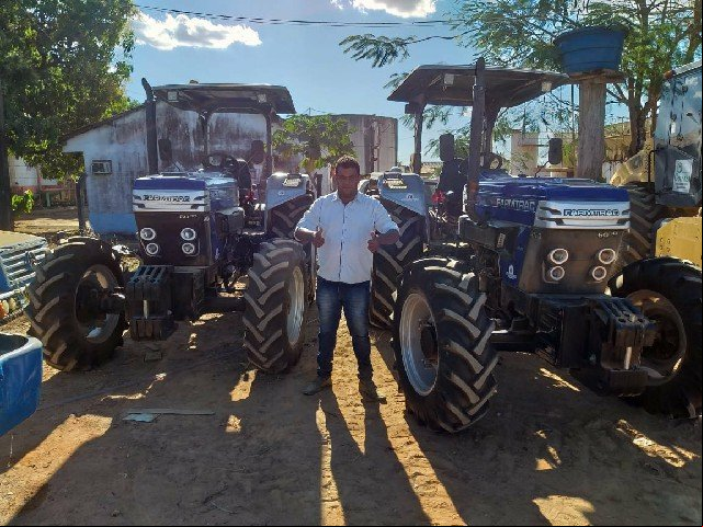 Município de Colniza é contemplado com mais dois tratores agrícolas