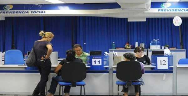 INSS vai pagar abono de R$ 579,78, em média, para aposentados no mês que vem